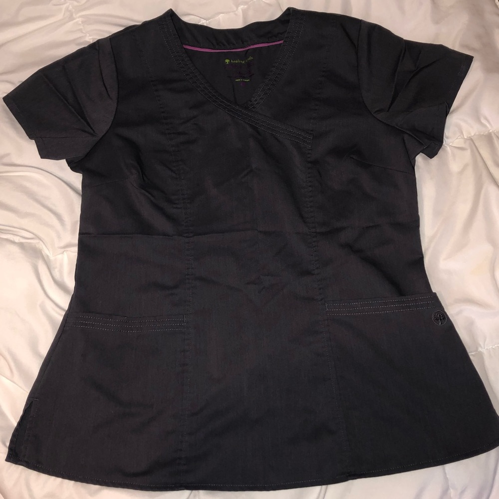 Scrub top